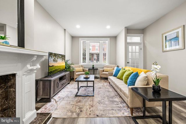 930 N 30TH ST, Philadelphia, PA 19130