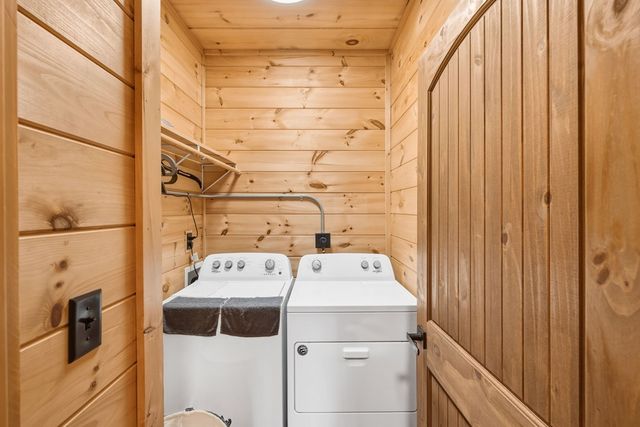 102 High Meadows Trail, Morganton, GA 30560