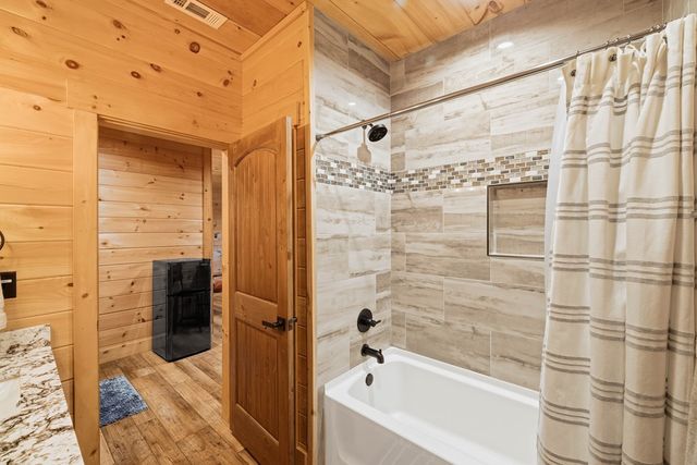 102 High Meadows Trail, Morganton, GA 30560