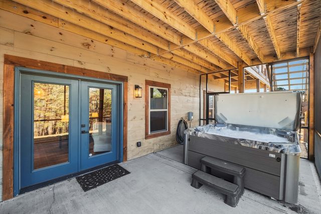 102 High Meadows Trail, Morganton, GA 30560