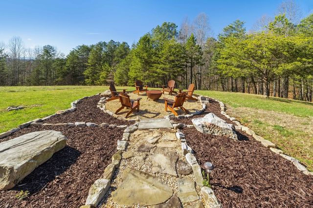 102 High Meadows Trail, Morganton, GA 30560
