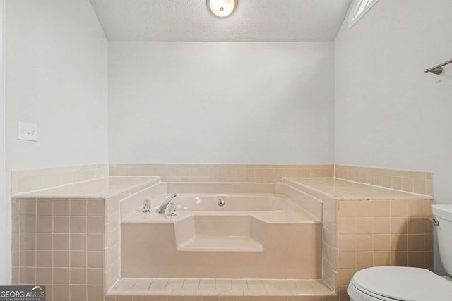 175 Woodsong Drive, Fayetteville, GA 30214