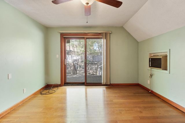 102 Canton St, Fitchburg, MA 01420