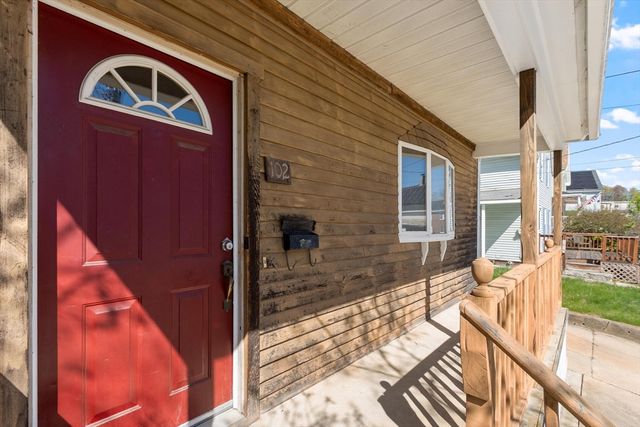 102 Canton St, Fitchburg, MA 01420