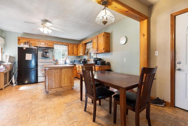 102 Canton St, Fitchburg, MA 01420