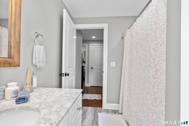 50 Wagner Drive, Hamden, CT 06518