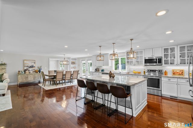 50 Wagner Drive, Hamden, CT 06518