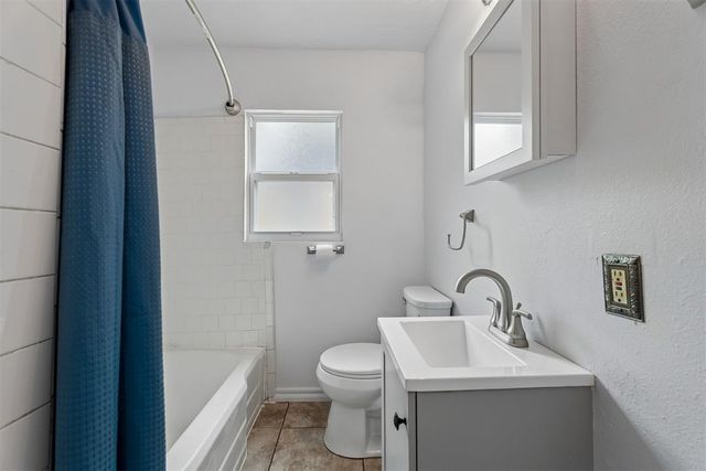2041 NE 18th Street, Oklahoma City, OK 73111