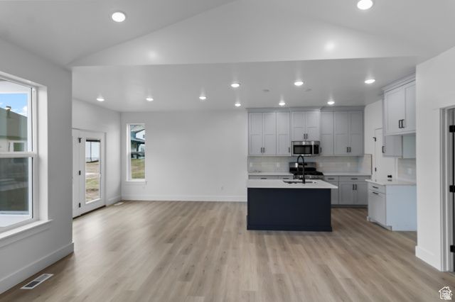 648 N 275 E, Providence, UT 84332