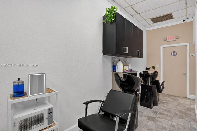 Full Service Full Service Salon For Sale In Miami, Miami, FL 33173