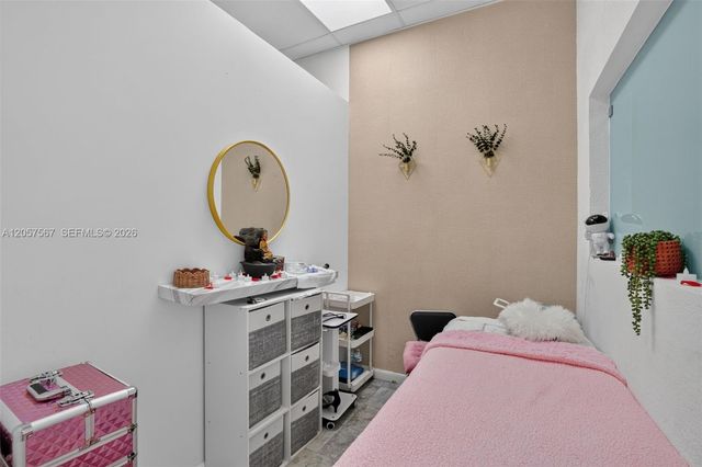 Full Service Full Service Salon For Sale In Miami, Miami, FL 33173
