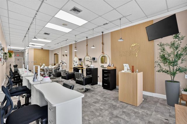Full Service Full Service Salon For Sale In Miami, Miami, FL 33173