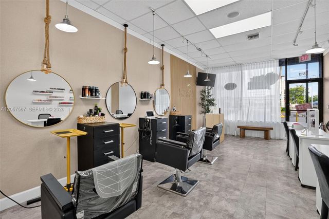 Full Service Full Service Salon For Sale In Miami, Miami, FL 33173