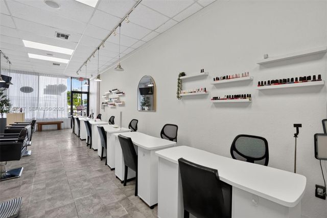 Full Service Full Service Salon For Sale In Miami, Miami, FL 33173