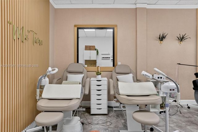 Full Service Full Service Salon For Sale In Miami, Miami, FL 33173