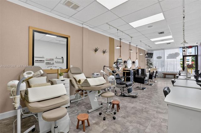 Full Service Full Service Salon For Sale In Miami, Miami, FL 33173