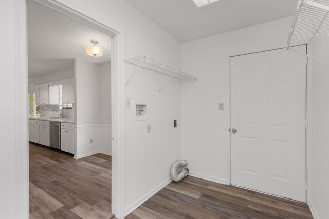 396 Lakeview Drive, Defuniak Springs, FL 32433