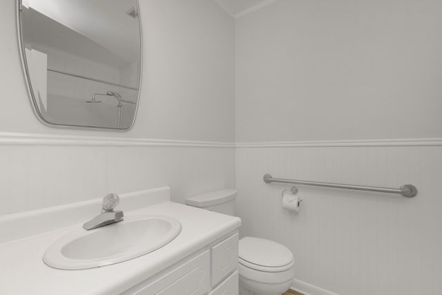 396 Lakeview Drive, Defuniak Springs, FL 32433