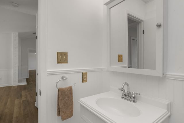 396 Lakeview Drive, Defuniak Springs, FL 32433