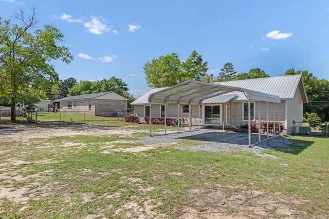 396 Lakeview Drive, Defuniak Springs, FL 32433