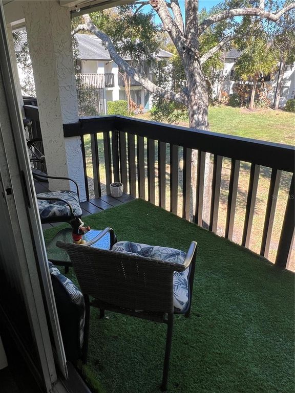 Image 14 of property listing at 4415 S SEMORAN BOULEVARD 4, Orlando, FL 32822