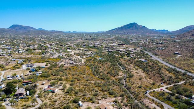 44805 N 7TH Street -, New River, AZ 85087