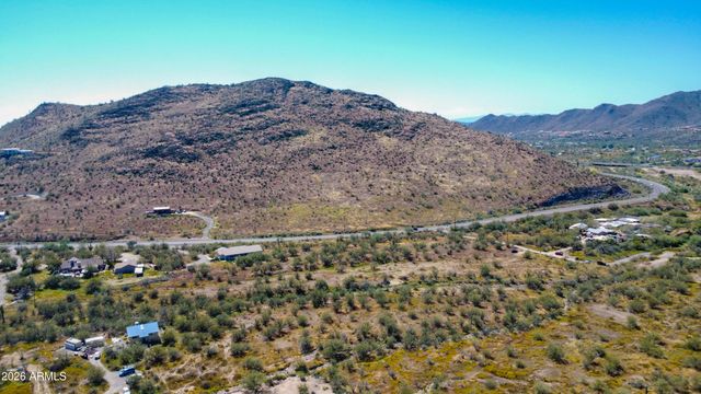 44805 N 7TH Street -, New River, AZ 85087