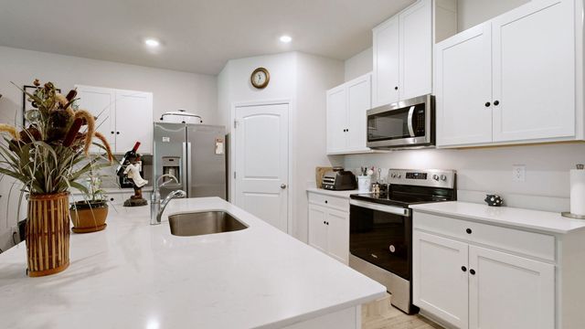 115 Olivia Cir, Chapel Hill, TN 37034