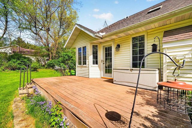 W7183 Breneman Road, Pardeeville, WI 53954