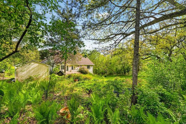 W7183 Breneman Road, Pardeeville, WI 53954