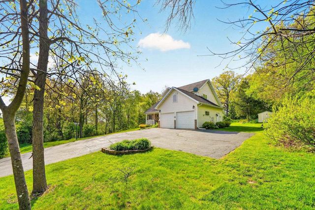 W7183 Breneman Road, Pardeeville, WI 53954