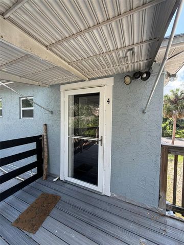 101 W LEMON STREET 4, Tarpon Springs, FL 34689