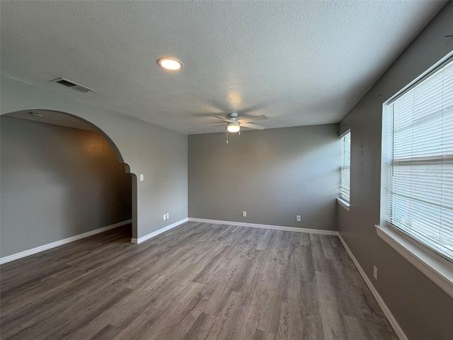 101 W LEMON STREET 4, Tarpon Springs, FL 34689