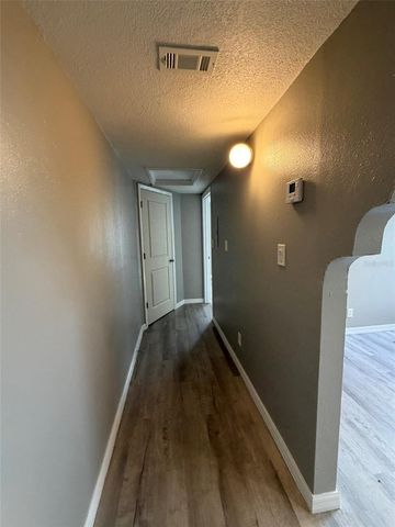 101 W LEMON STREET 4, Tarpon Springs, FL 34689