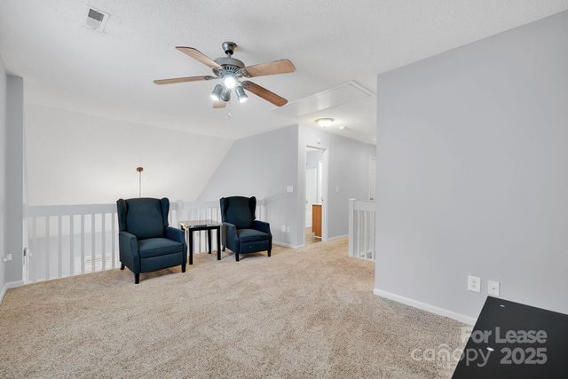 8041 Christmas Court, Charlotte, NC 28216