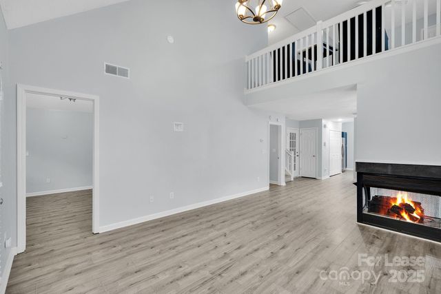 8041 Christmas Court, Charlotte, NC 28216