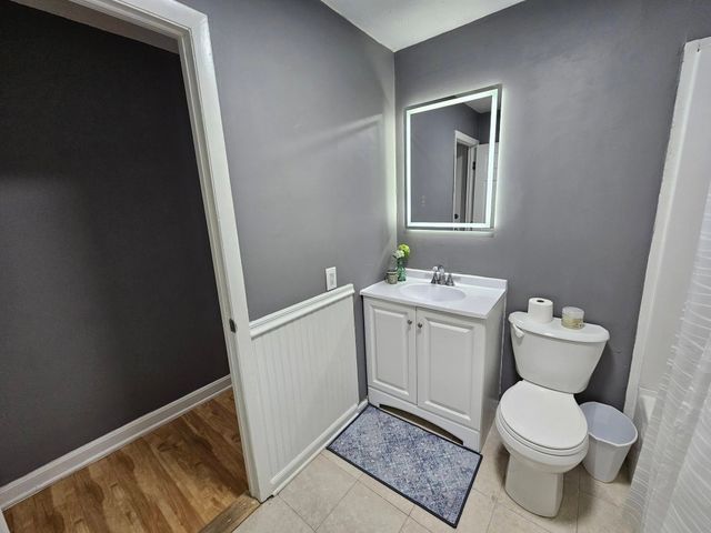 126 Mammoth Rd Apt 4, Hooksett, NH 03106