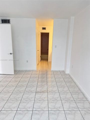 677 SW 9th Avenue 407, Miami, FL 33130