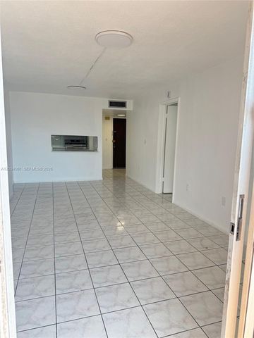 677 SW 9th Avenue 407, Miami, FL 33130