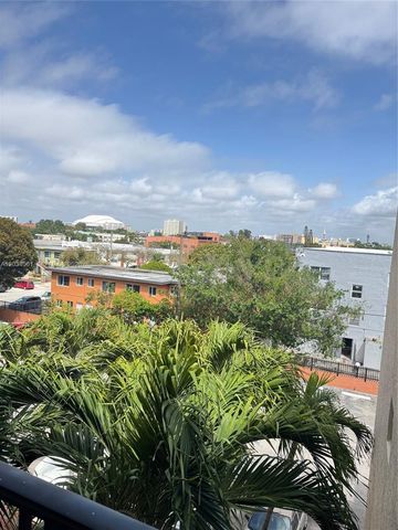 677 SW 9th Avenue 407, Miami, FL 33130