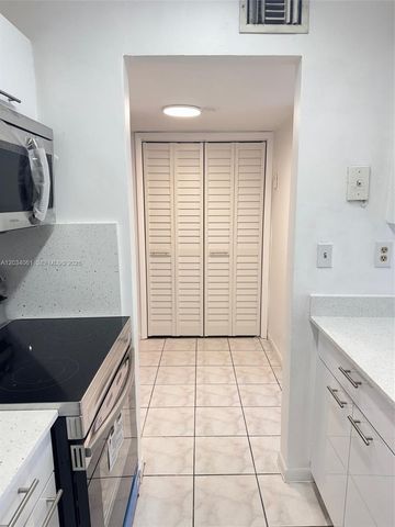 677 SW 9th Avenue 407, Miami, FL 33130