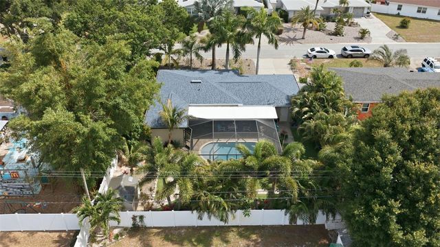 3767 25TH AVENUE N, St Petersburg, FL 33713