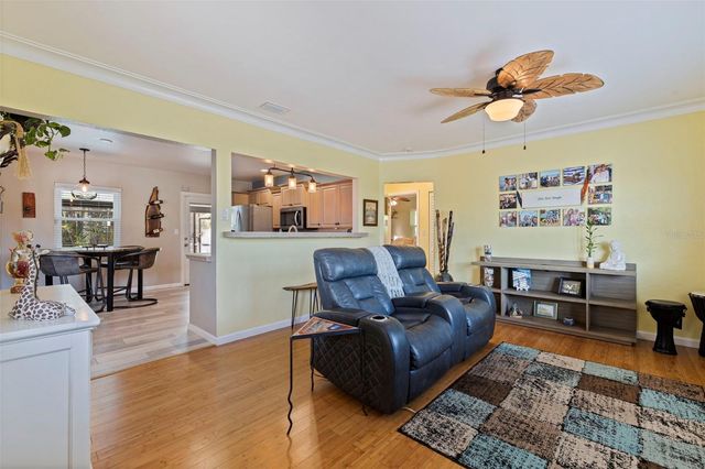 3767 25TH AVENUE N, St Petersburg, FL 33713