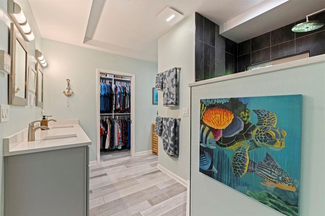 3767 25TH AVENUE N, St Petersburg, FL 33713