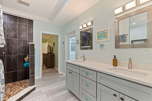 3767 25TH AVENUE N, St Petersburg, FL 33713