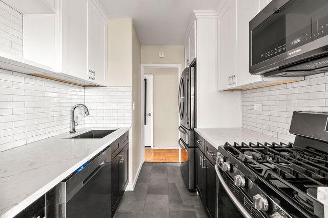 10210 66th Rd Apt 8D, New York City, NY 11375