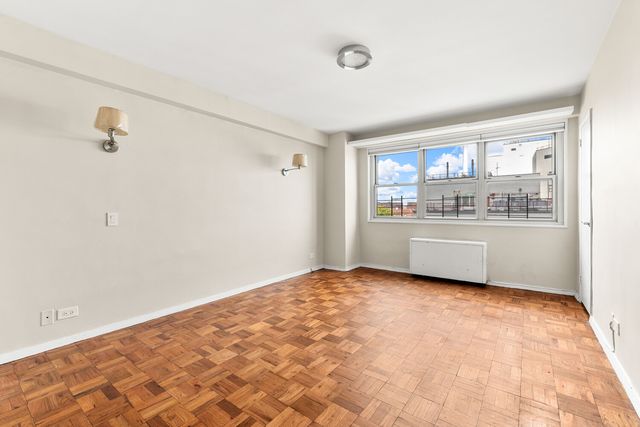 10210 66th Rd Apt 8D, New York City, NY 11375
