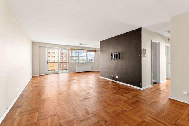 10210 66th Rd Apt 8D, New York City, NY 11375