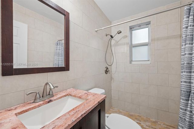 1420 16th St 1, Miami Beach, FL 33139