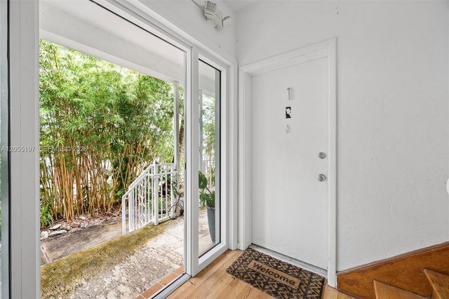 1420 16th St 1, Miami Beach, FL 33139